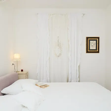 Hedera Estate Hedera A8 دوبروفينك