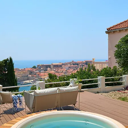 Hedera Estate Hedera A8