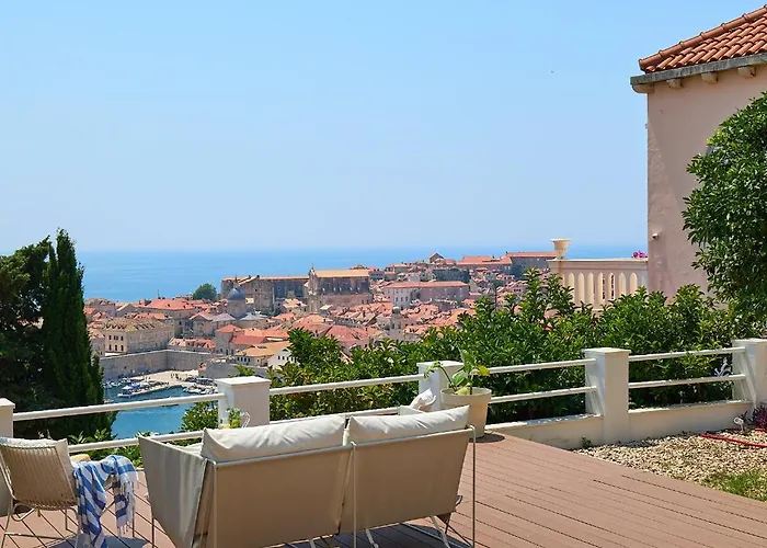 Hedera Estate Hedera A8